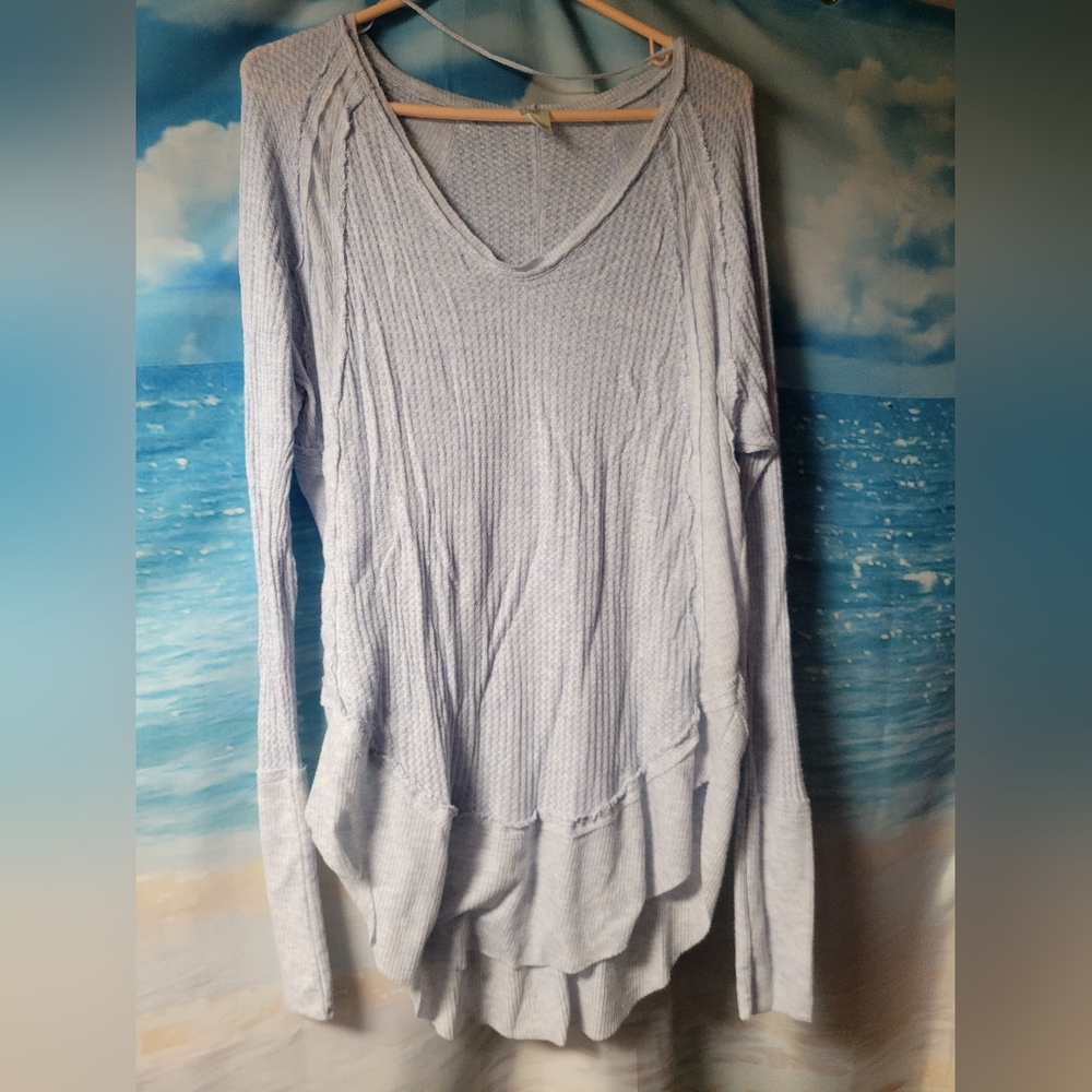 We‎ The Free Waffle Knit Long Sleeve Oversized Shirt Womens Size Medium Sky Blue